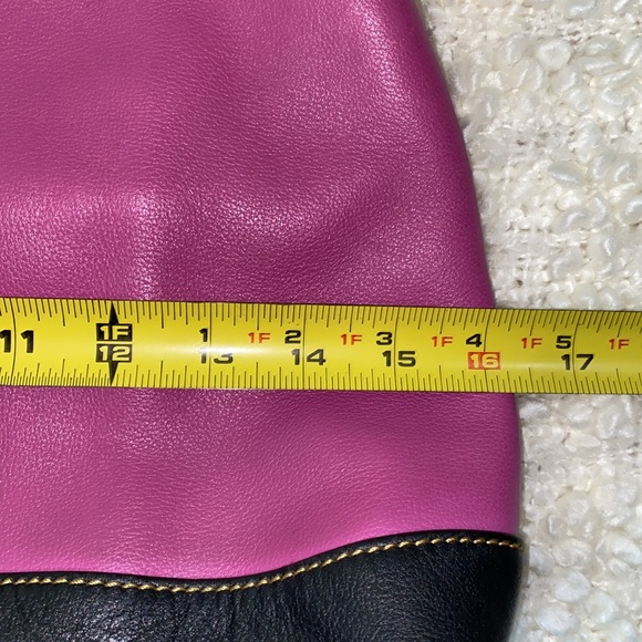 Dooley & Bourke European Leather Sophie Hobo Bag - Picture 14 of 17